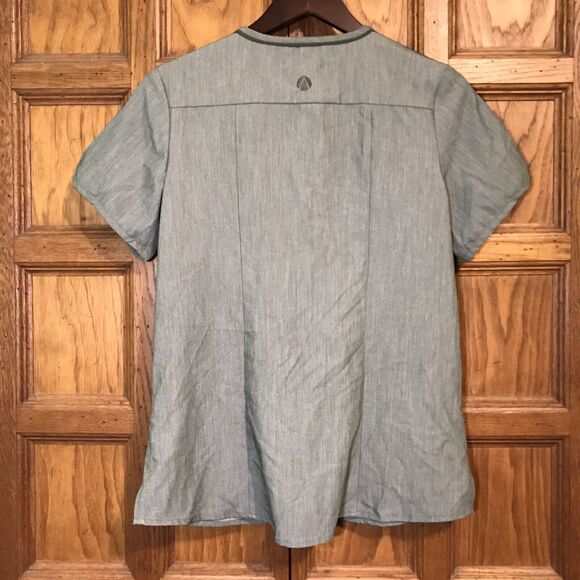 Adar Pro Scrubs For Women size Med. Pro Heather Green Tailored V-Neck Scrub Top - Picture 6 of 11